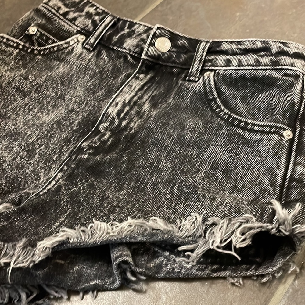 cheeky, black distressed jean shorts by Top Shop - Picture 4 of 7